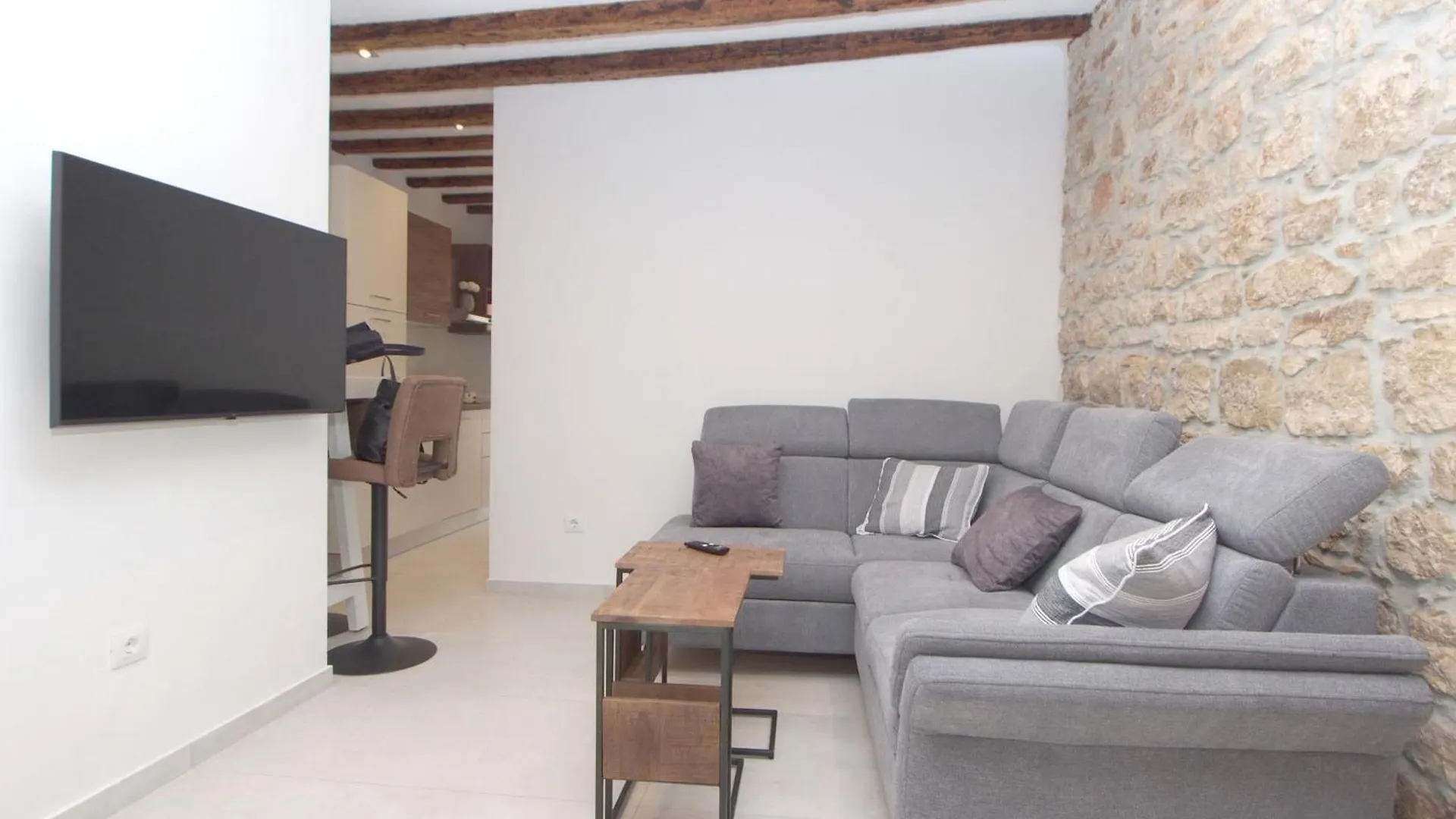 Apartment Ester Rovinj